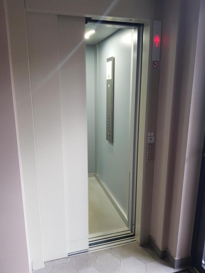 Apartamento Heart Of Baron Riga Exterior foto